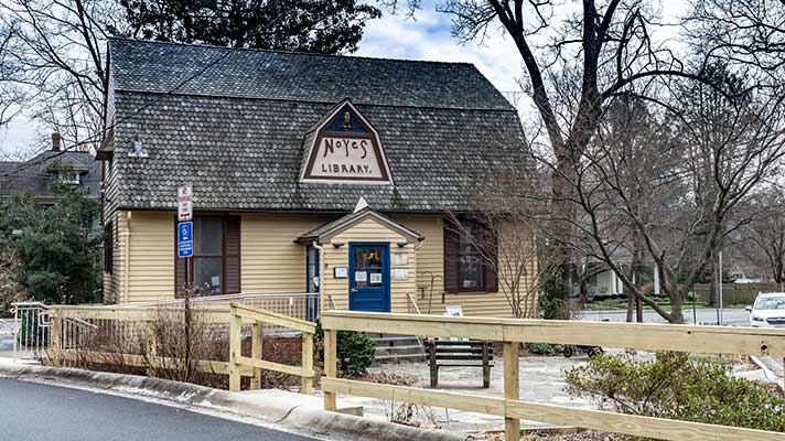 Noyes Library